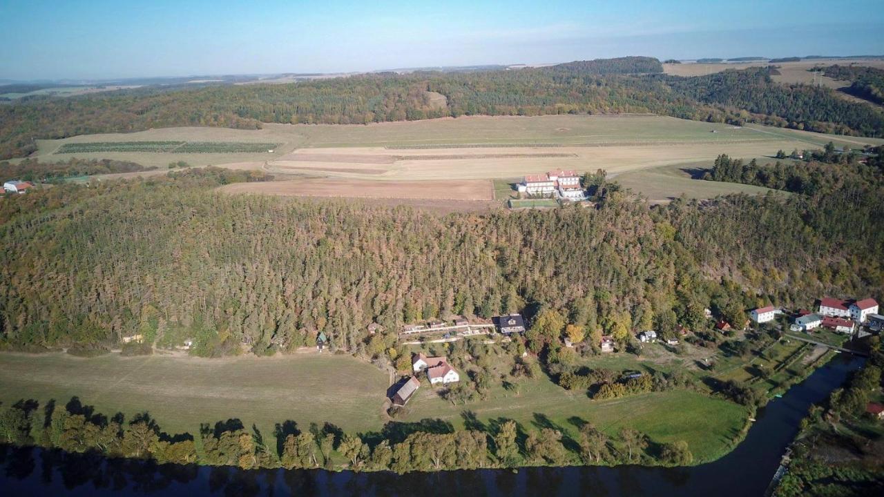 Hotel Berounka Hrebecniky Zewnętrze zdjęcie
